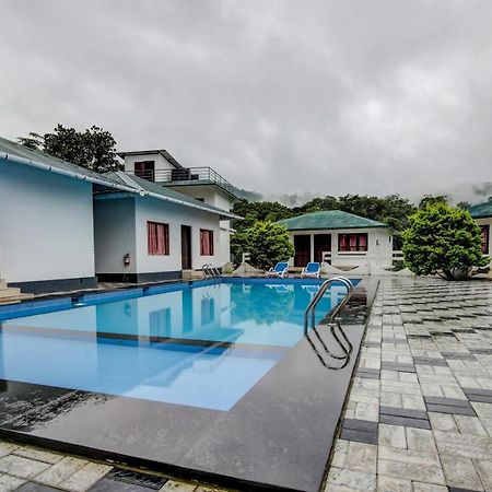 Treebo Trend Misty Garden Resorts With Mountain View Munnar Esterno foto