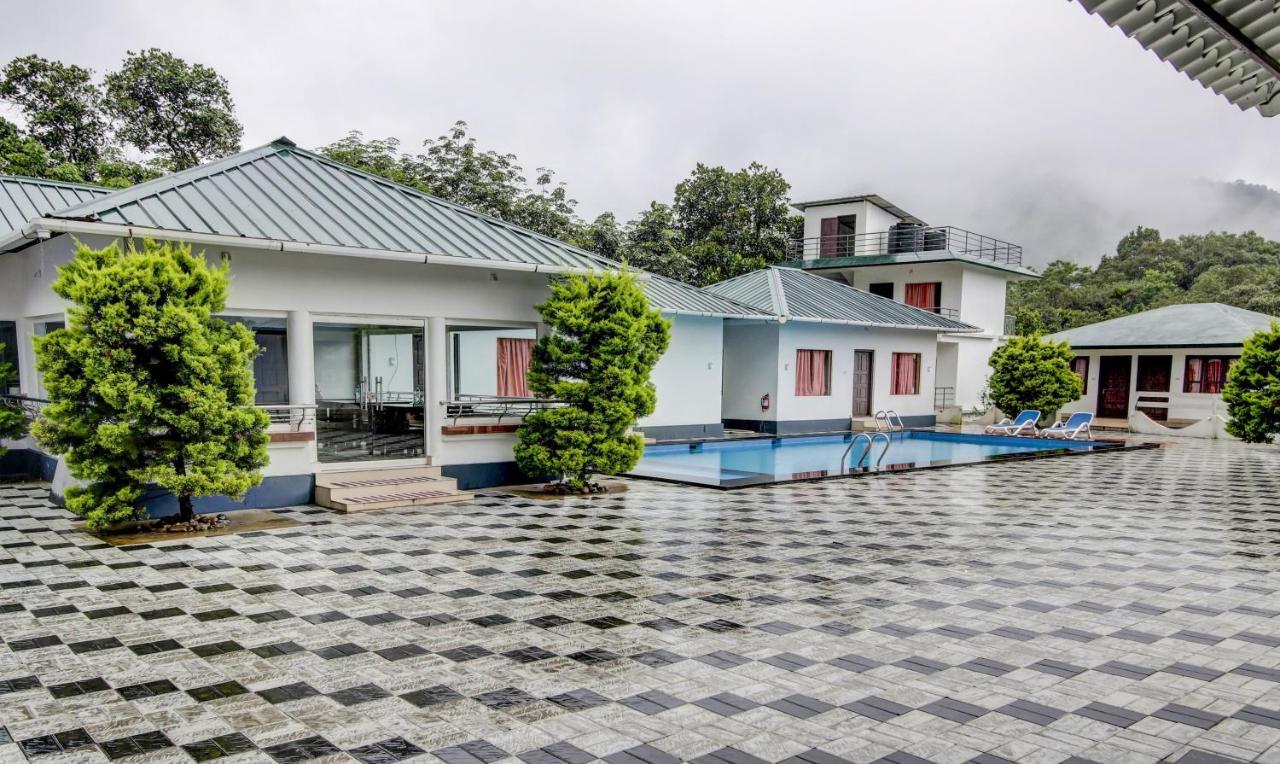 Treebo Trend Misty Garden Resorts With Mountain View Munnar Esterno foto