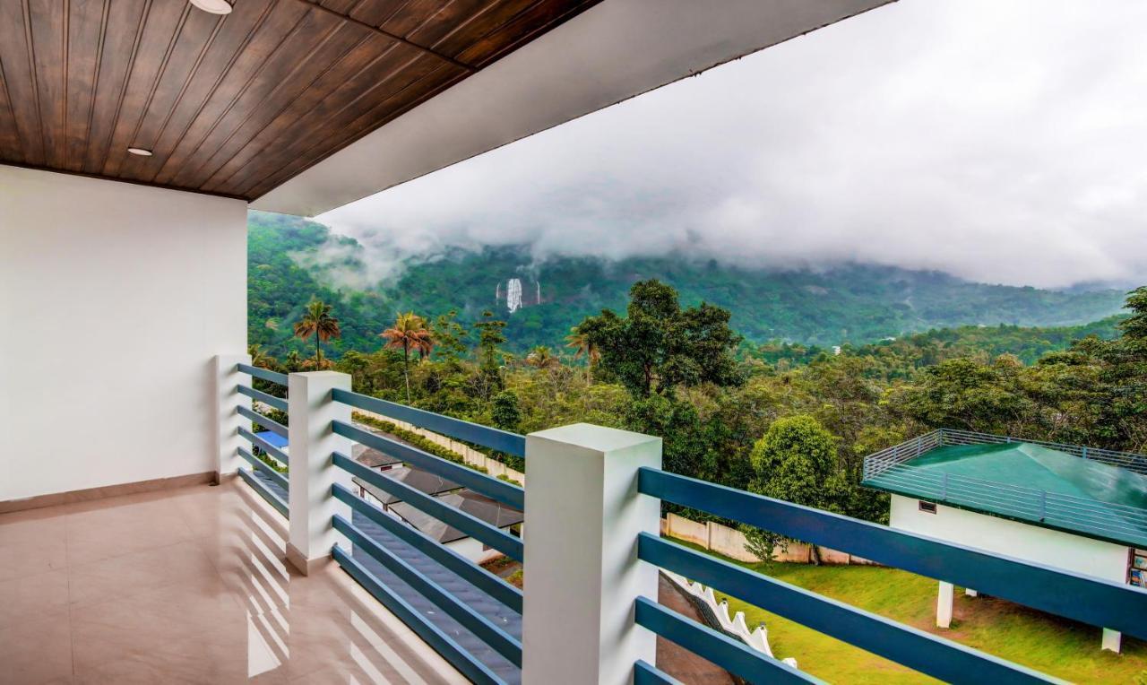 Treebo Trend Misty Garden Resorts With Mountain View Munnar Esterno foto