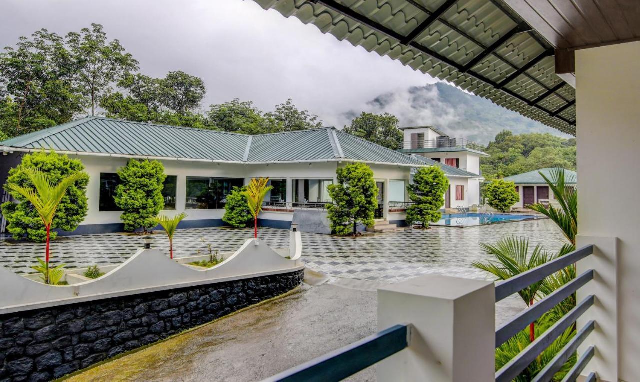 Treebo Trend Misty Garden Resorts With Mountain View Munnar Esterno foto